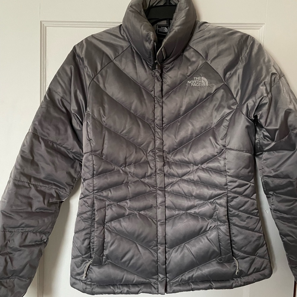 Gray Northface Winter Jacket Size S - image 1
